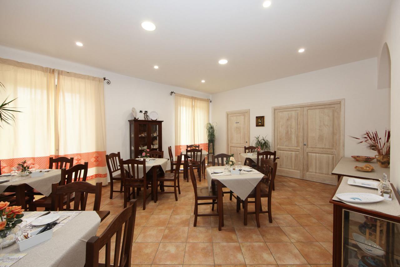 Guest House Villabianca La Maddalena  Exterior photo